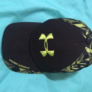 UNDER ARMOR BASEBALL HAT